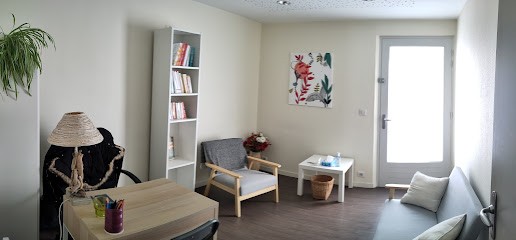 Julie Polo, Psychologue à Tarbes