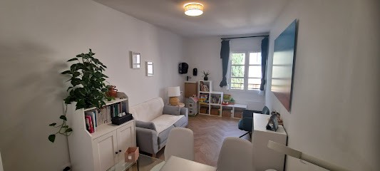 Lucille MAUNY - Psychologue Clinicienne - Psychothérapeute EMDR, Psychologue à Sèvres