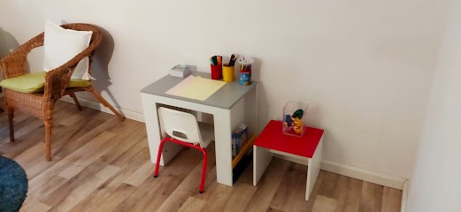 Psychologue Linda Kacimi Herblay, Psychologue à Herblay