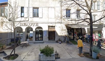 Julie Ullmann, Psychologue à Forcalquier