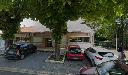 Taous Guemghar, Psychologue à Villeneuve-le-Roi