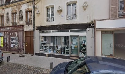 Testucci Nathalie Claude Mireille, Psychothérapeute à Chalon-sur-Saône