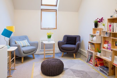 Dr Ida El Hicheri - Psychologue Du Travail Sceaux - Haut Potentiel - Femme, Psychologue à Sceaux