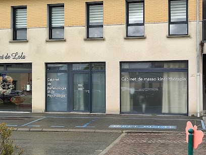 Laura Chauveau Psychologue et Praticienne en Hypnose, PNL et Thérapies Brèves, Psychologue à Entrammes