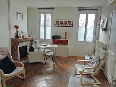Julie Sadaune Psychologue Clinicienne, Psychologue à Mérignac