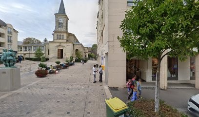 Annie Klur, Psychologue à Fontenay-aux-Roses