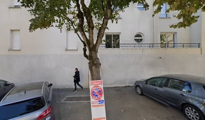 Nyenzie DOUTA - Neuropsychologue, Psychologue à Saint-Chamond