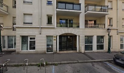Lalliard souhila, Psychologue à Saint-Julien-en-Genevois