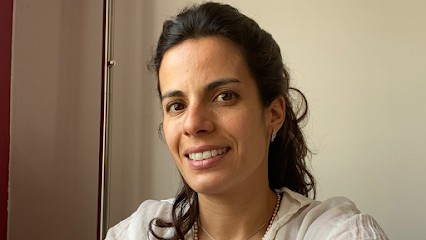 Julia Gomes, Psychothérapeute à Alès