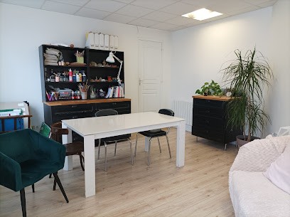 Laurence Gentil Thérapeute, Art-Thérapie,Hypnose, thérapie pour enfants, adolescents et adultes, Psychothérapeute à Fontenay-aux-Roses