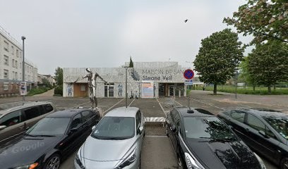 Linda Meguellati, Psychologue à Courcouronnes