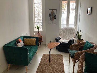 Pires Frazao Mélanie, Psychologue clinicienne, Psychothérapeute, Psychologue à Roanne