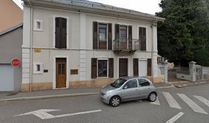 Mort Bernadette, Psychothérapeute à Albertville