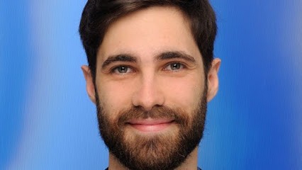 Damien Navarro, Psychologue à Montrouge