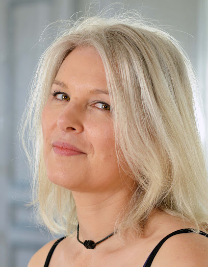 🌔 Laurence Mouton - Sophrologue, Psychanalyste, Yoga-Thérapeute Psychologue à Mons-en-Barœul