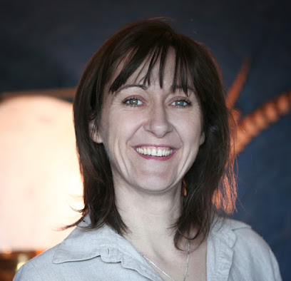Fanny Brassard – Constellations Familiales - Hypnose Régressive - Thérapie, Psychothérapeute à Sarrazac