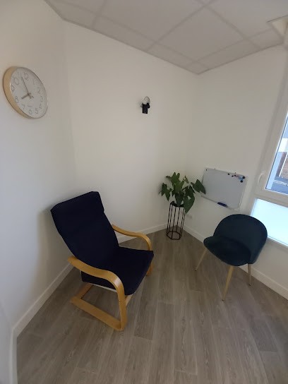 Solenne Bourrut Lacouture, psychologue clinicienne, psychothérapeute, Psychologue à Fleurieux-sur-l'Arbresle