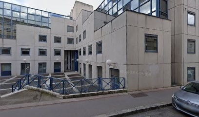 Julie de STOUTZ, Psychothérapeute à Caluire-et-Cuire