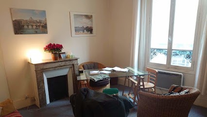 Manon PAGÈS, Psychologue à Pontoise