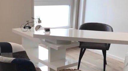 Emel GOGCE FENER, Psychologue à Saint-Germain-du-Corbéis