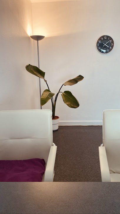 Laura Federicci Psychologue Clinicienne Psychothérapeute Enfant Adolescent Adulte à Marseille 9e 13009 9eme, Psychologue à Marseille 09