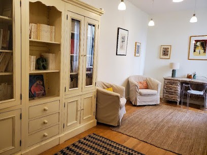 Clémence Verluca, Psychologue à Clichy