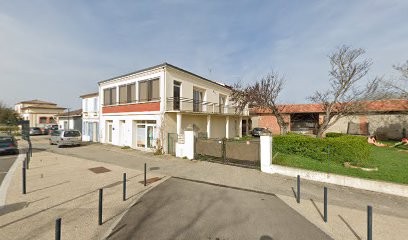 Psychologue clinicienne et art-thérapeute, Psychologue à Montbartier