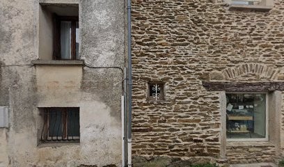 Art-thérapeute Oriane Di Carlo, Psychothérapeute à Longes