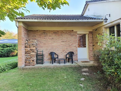 Aurélie Follain Psychologue EMDR TCC Adultes Enfants, Psychologue à Hénouville