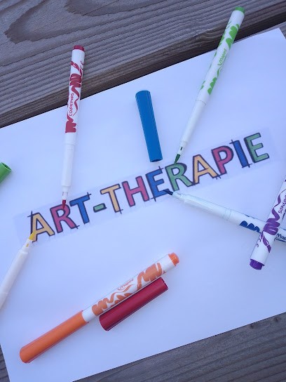 Jane GARDELLI COURT - EI - Art-Thérapeute certifiée RNCP, Psychothérapeute à Écully