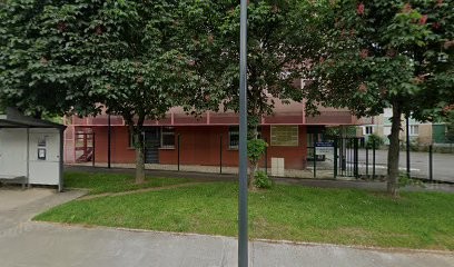 Aïchour Dalila, Psychologue à Orly