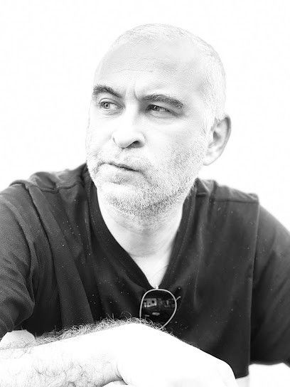 Olivier Weigel, Psychologue aux Pavillons-sous-Bois