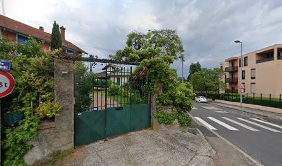Marguerite CHARAZAC BRUNEL, Psychanalyste à Caluire-et-Cuire