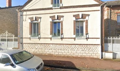 Douet Bernard Henri Charle, Psychologue à Montargis