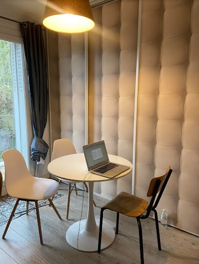 Leslie Baldacci, Psychologue à Marseille 09