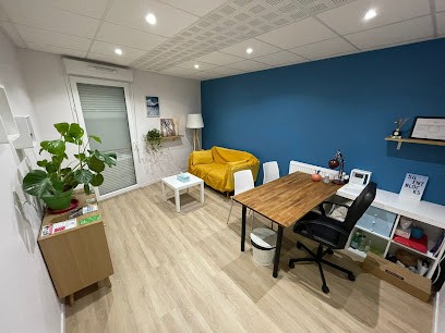 Ranindra ANANDITA, Psychologue à Eysines