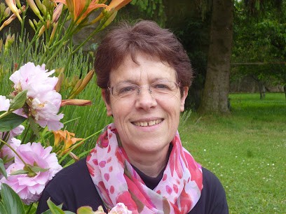 Monique Hacklinger psychologue, Psychologue à Ouzouer-le-Doyen