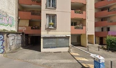 Noémie Tiollier, Gestalt-thérapeute, Psychothérapeute à Lyon 01