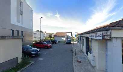 Feriel SAIDI PSYCHOLOGUE, Psychologue à Marcy-l'Étoile