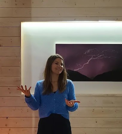 Flora Bruyere, Psychologue à Saint-Jean-de-Maurienne