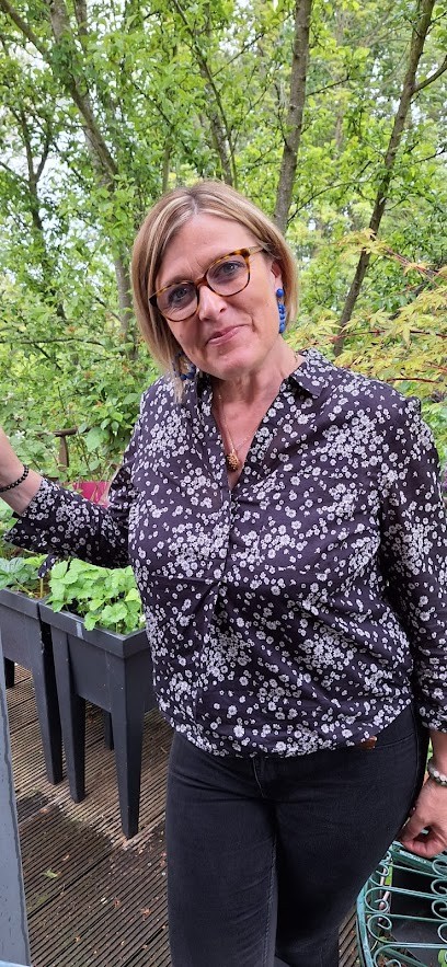 Art thérapeute, Maud Marteau Un Voyage vers Soi, Psychothérapeute à Montbizot