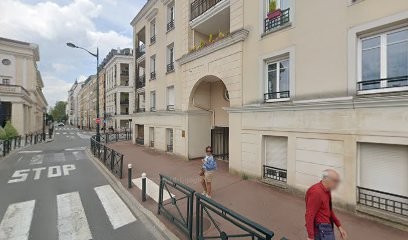 Leila Benyoucef-Vargas, Psychologue au Plessis-Robinson