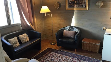 Kadour Marie-Emilie, Psychothérapeute à Villenave-d'Ornon