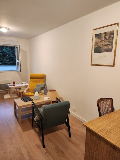 Arbane Meriem, Psychologue à Livry-Gargan