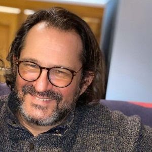 ASSOCIATION ESSOR MÉDÉANIMIQUE, Psychanalyste à Noves