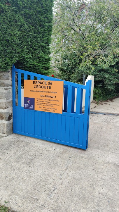 Eric Renault (thérapeute et médiateur), Psychologue à Plouër-sur-Rance