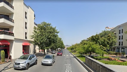 Yasmina GUELIANE, Psychologue à Noisy-le-Grand