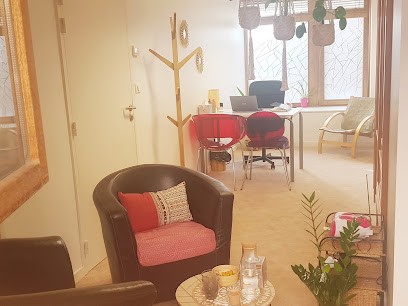 Chal Elsa psychologue, Psychologue à Montbonnot-Saint-Martin