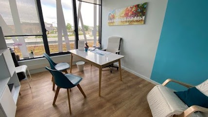 Margot Desurmont, Psychologue à Isneauville