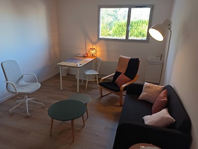 Clémentine Scherer, Psychologue à Vertou